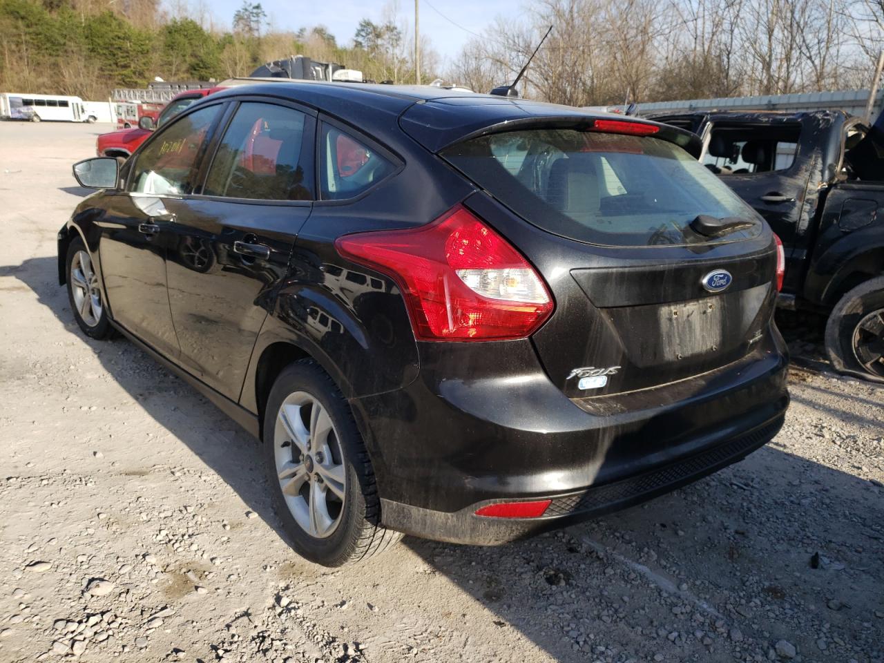 Zdjęcie 3 z aukcji – 2014 FORD FOCUS SE z VIN 1FADP3K29EL400065