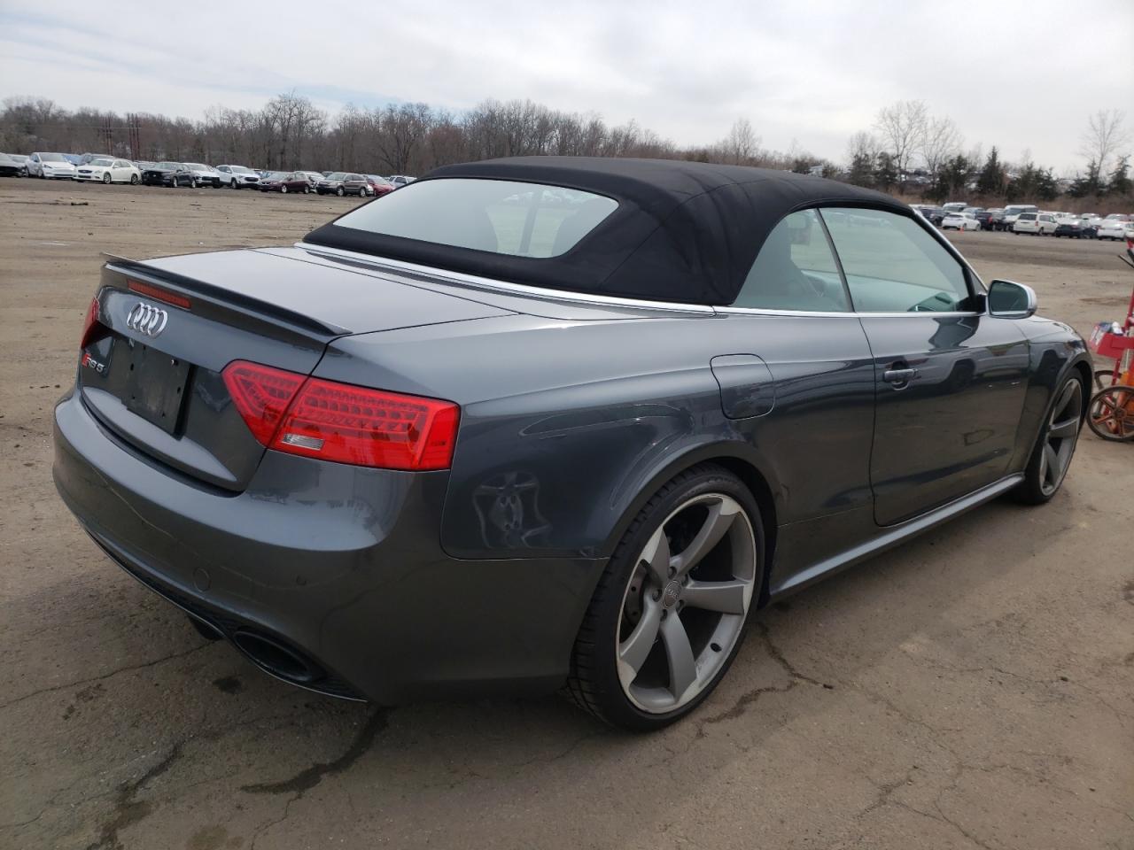 Photo 4 from auction – 2013 AUDI RS5 with VIN WUAC6AFH3DN900241