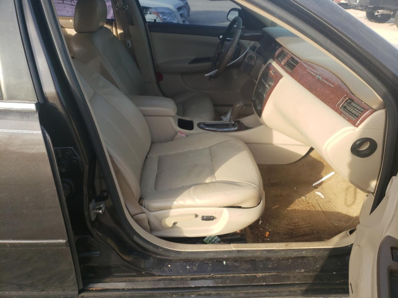 Photo 5 from auction – 2008 CHEVROLET IMPALA LTZ with VIN 2G1WU583789228596