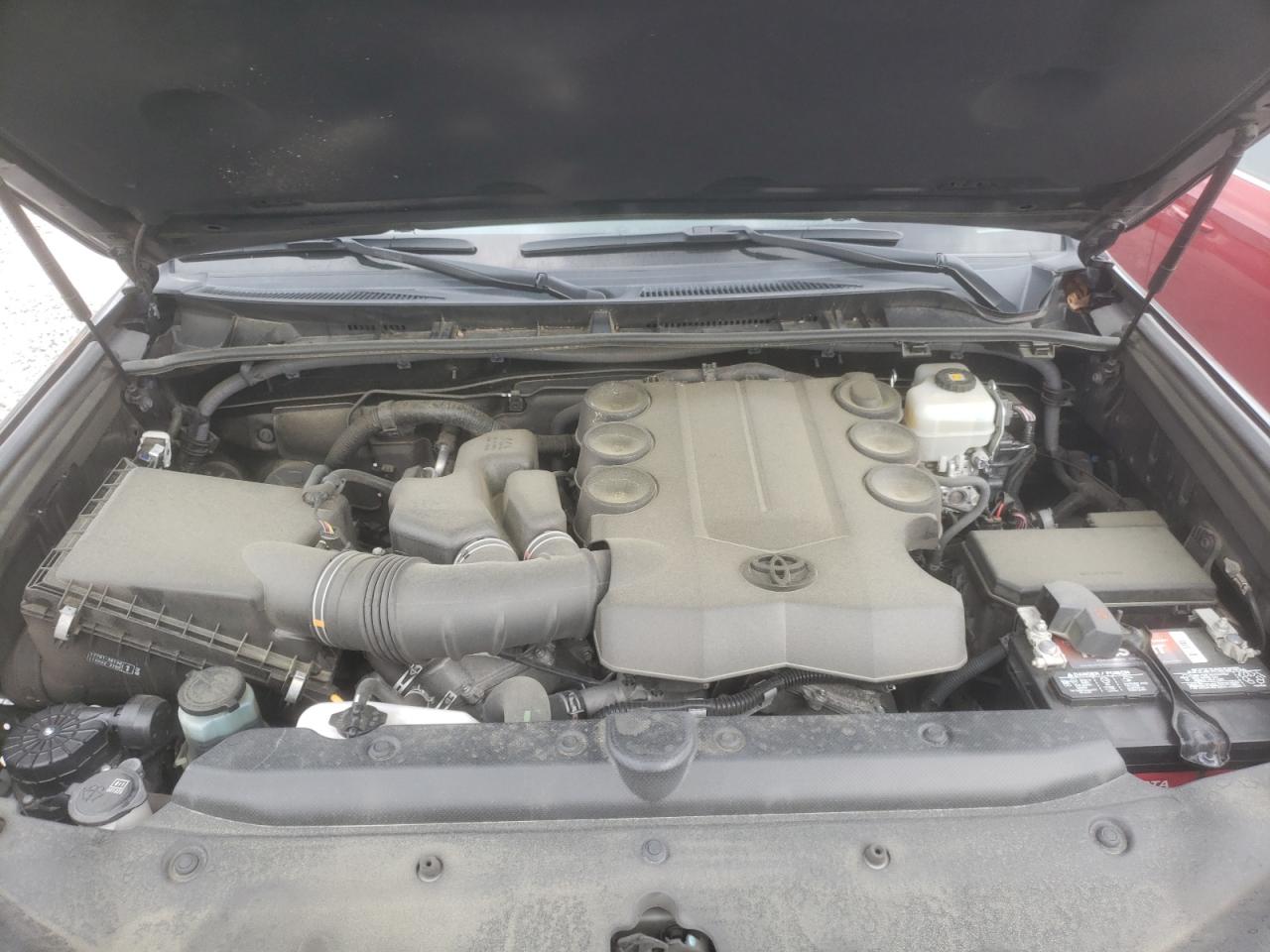 Photo 7 from auction – 2018 TOYOTA 4RUNNER SR with VIN JTEBU5JR6J5497482