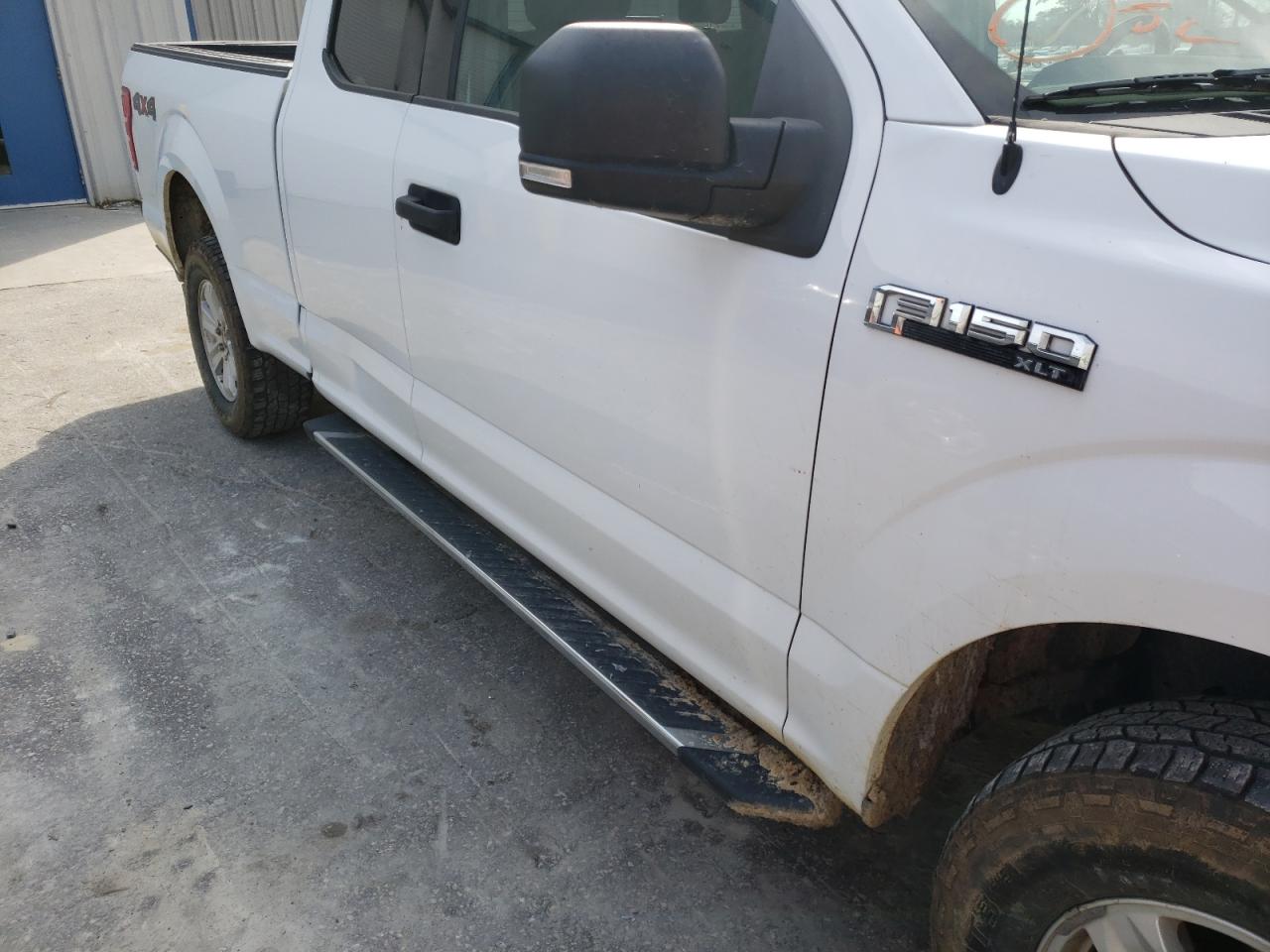 Photo 9 from auction – 2018 FORD F150 SUPER with VIN 1FTFX1E59JFA87718