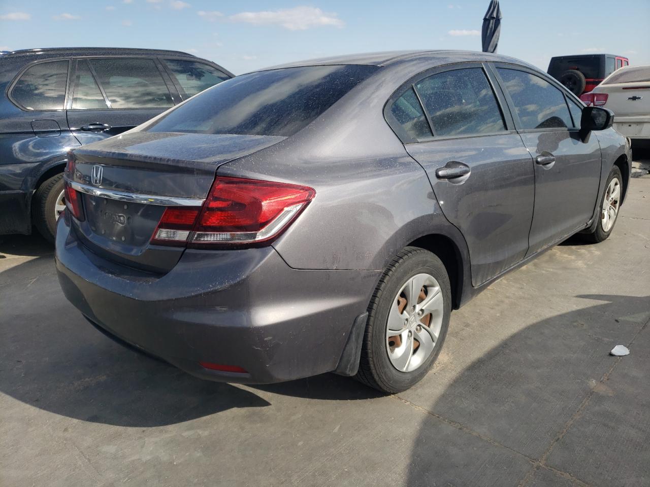 Photo 4 from auction – 2014 HONDA CIVIC LX with VIN 2HGFB2F50EH515748