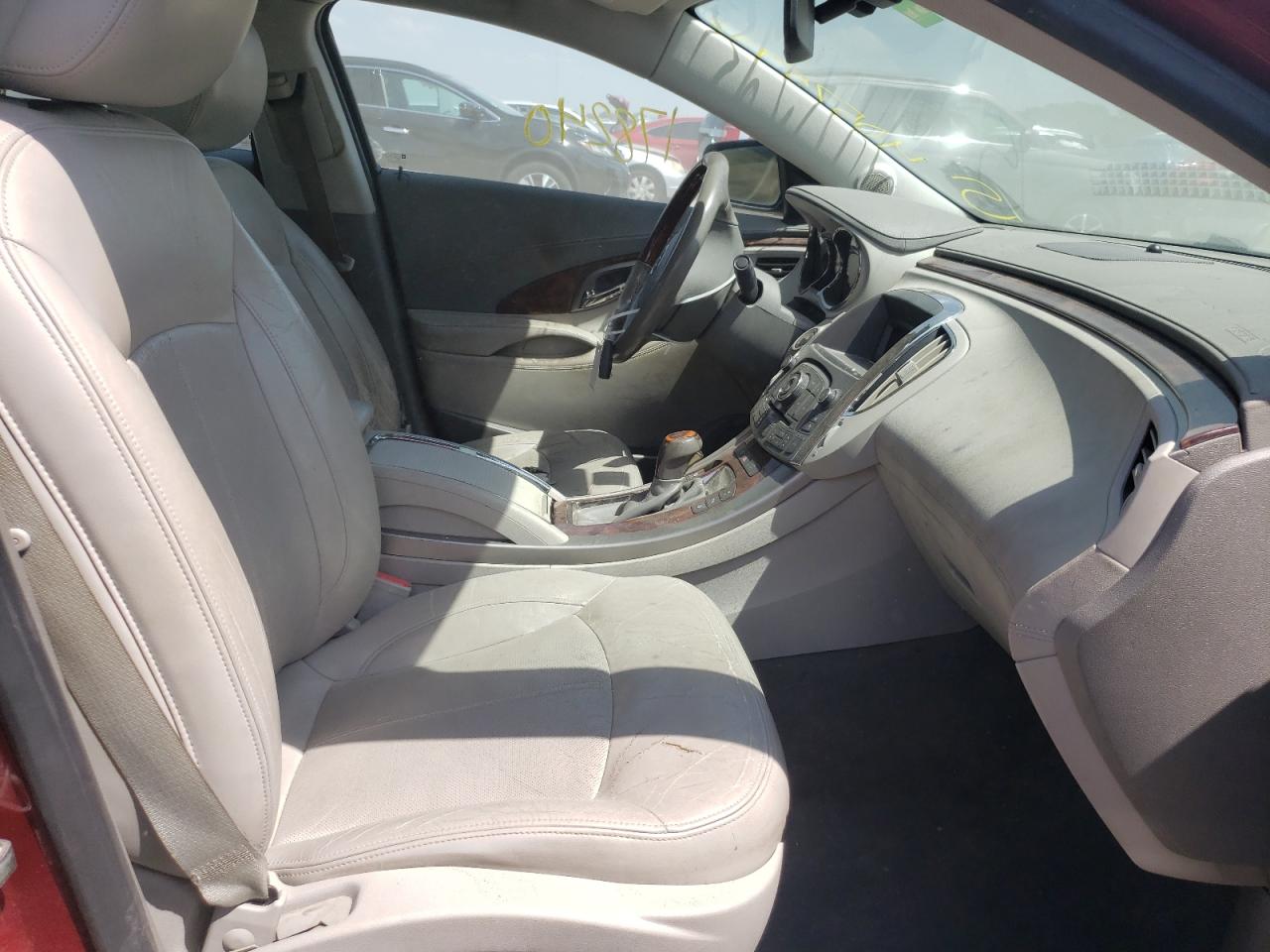 Photo 5 from auction – 2010 BUICK LACROSSE C with VIN 1G4GC5EG2AF188166