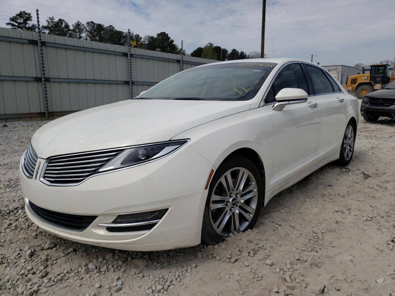 Photo 2 from auction – 2013 LINCOLN MKZ with VIN 3LN6L2GK8DR801104