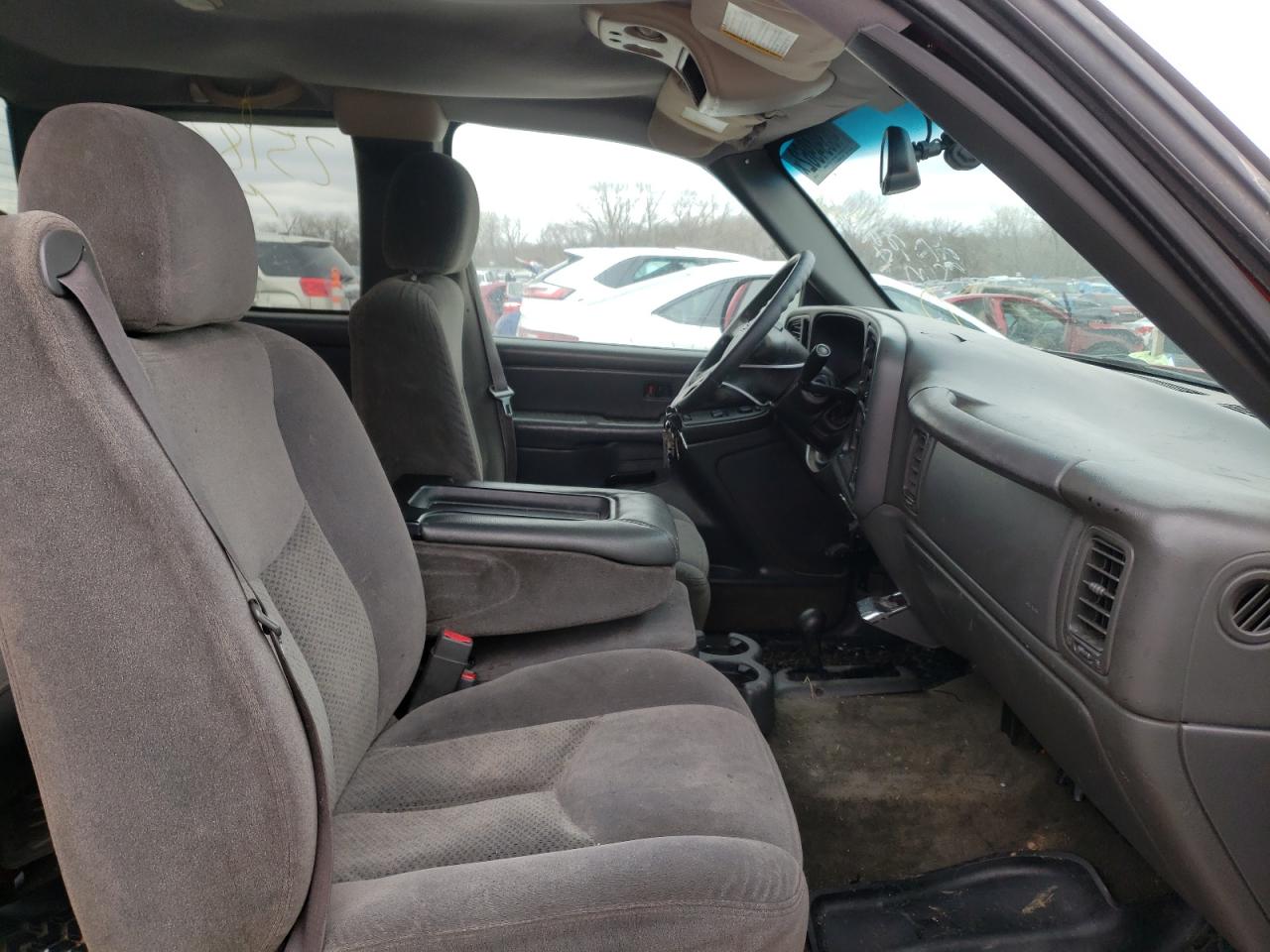 Photo 5 from auction – 2005 CHEVROLET SILVERADO with VIN 1GCEK19Z55Z223953