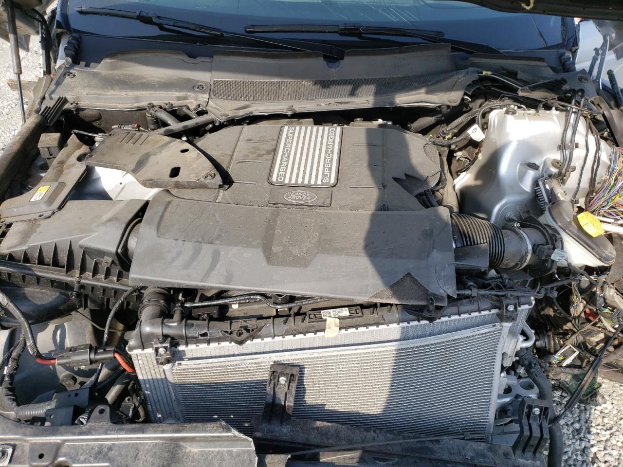 Photo 7 from auction – 2020 LAND ROVER RANGE ROVE with VIN SALWR2SE4LA712829