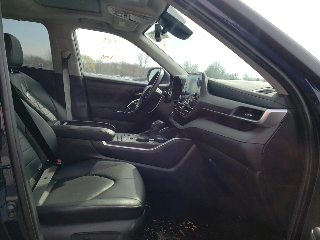 Photo 5 from auction – 2020 TOYOTA HIGHLANDER with VIN 5TDGZRBH6LS017706