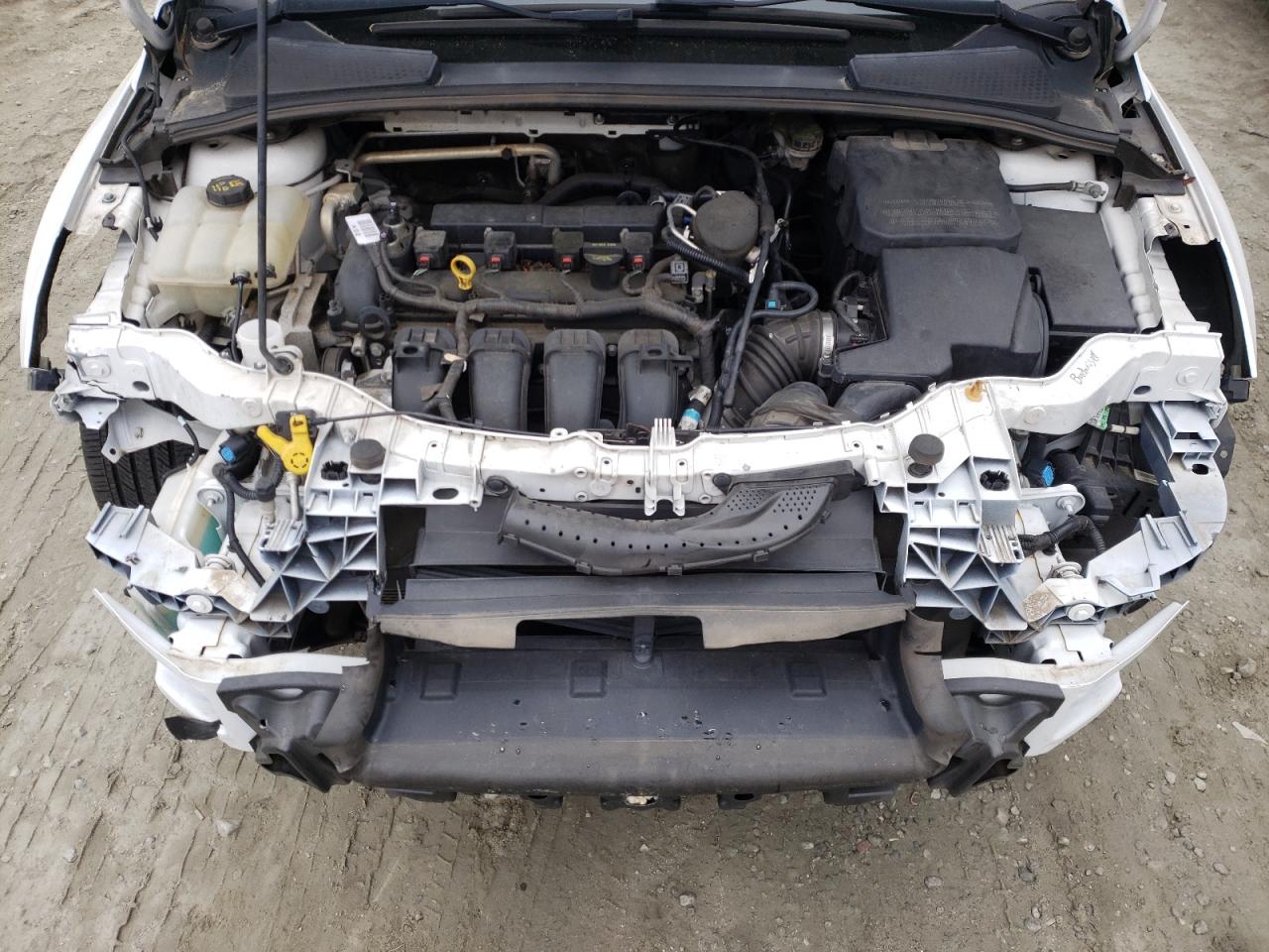 Photo 7 from auction – 2014 FORD FOCUS SE with VIN 1FADP3F29EL155102