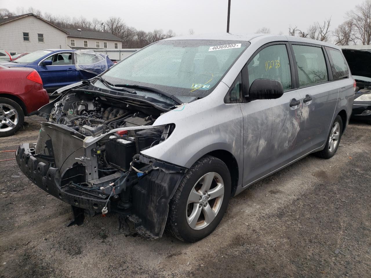 Photo 2 from auction – 2013 TOYOTA SIENNA with VIN 5TDZK3DC3DS318950