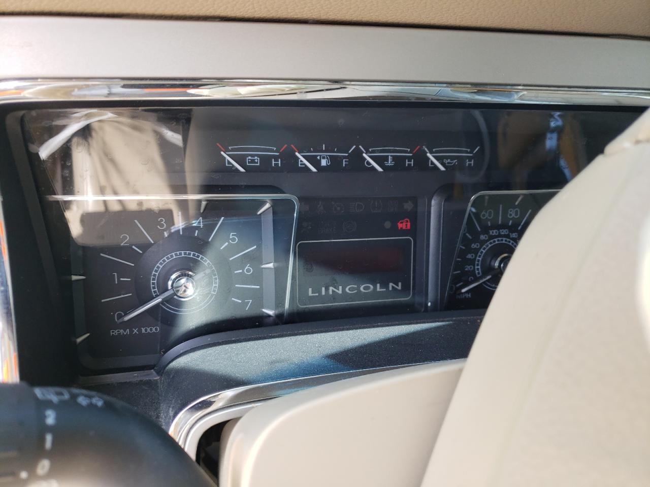 Photo 8 from auction – 2008 LINCOLN NAVIGATOR with VIN 5LMFU28568LJ14419
