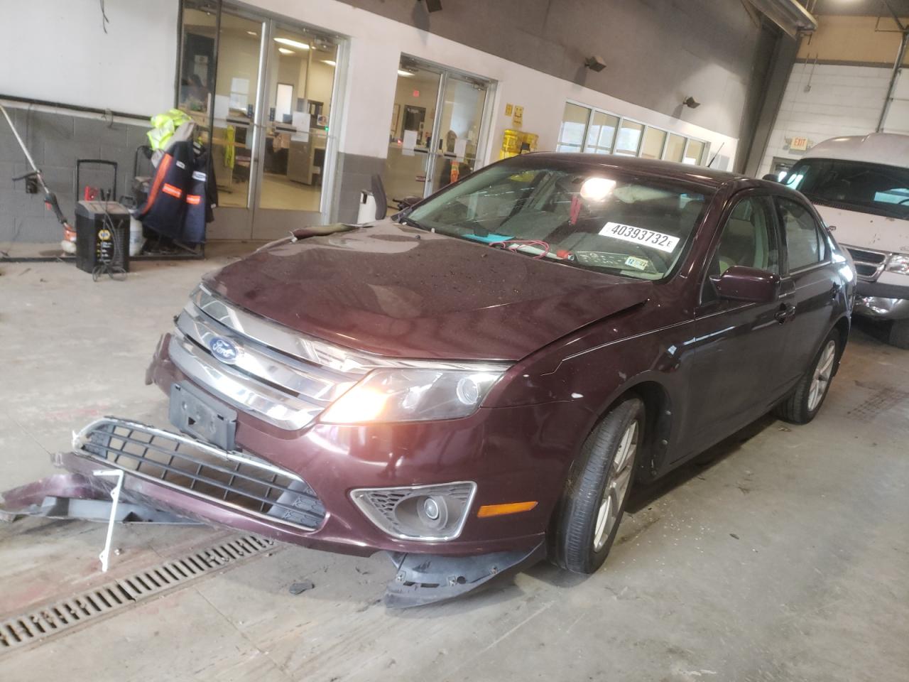 Photo 2 from auction – 2012 FORD FUSION with VIN 3FAHP0JG3CR232161