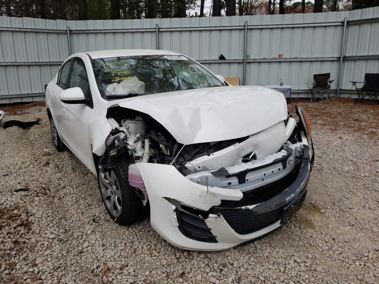MAZDA 3 I 2010 with VIN JM1BL1SF8A1204614 - Photo from auction