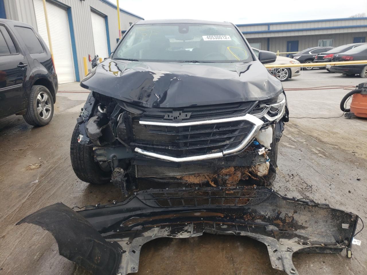Photo 9 from auction – 2020 CHEVROLET EQUINOX LT with VIN 3GNAXKEV6LS588541