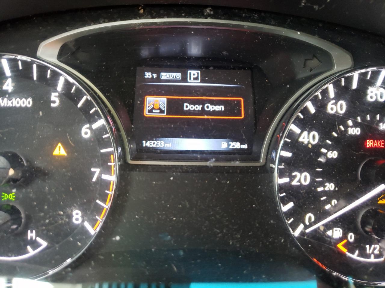 Photo 8 from auction – 2016 NISSAN PATHFINDER with VIN 5N1AR2MM9GC619607