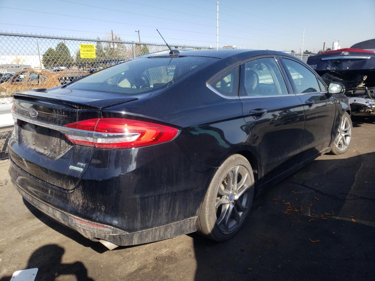 Photo 4 from auction – 2017 FORD FUSION SE with VIN 3FA6P0HD2HR404173