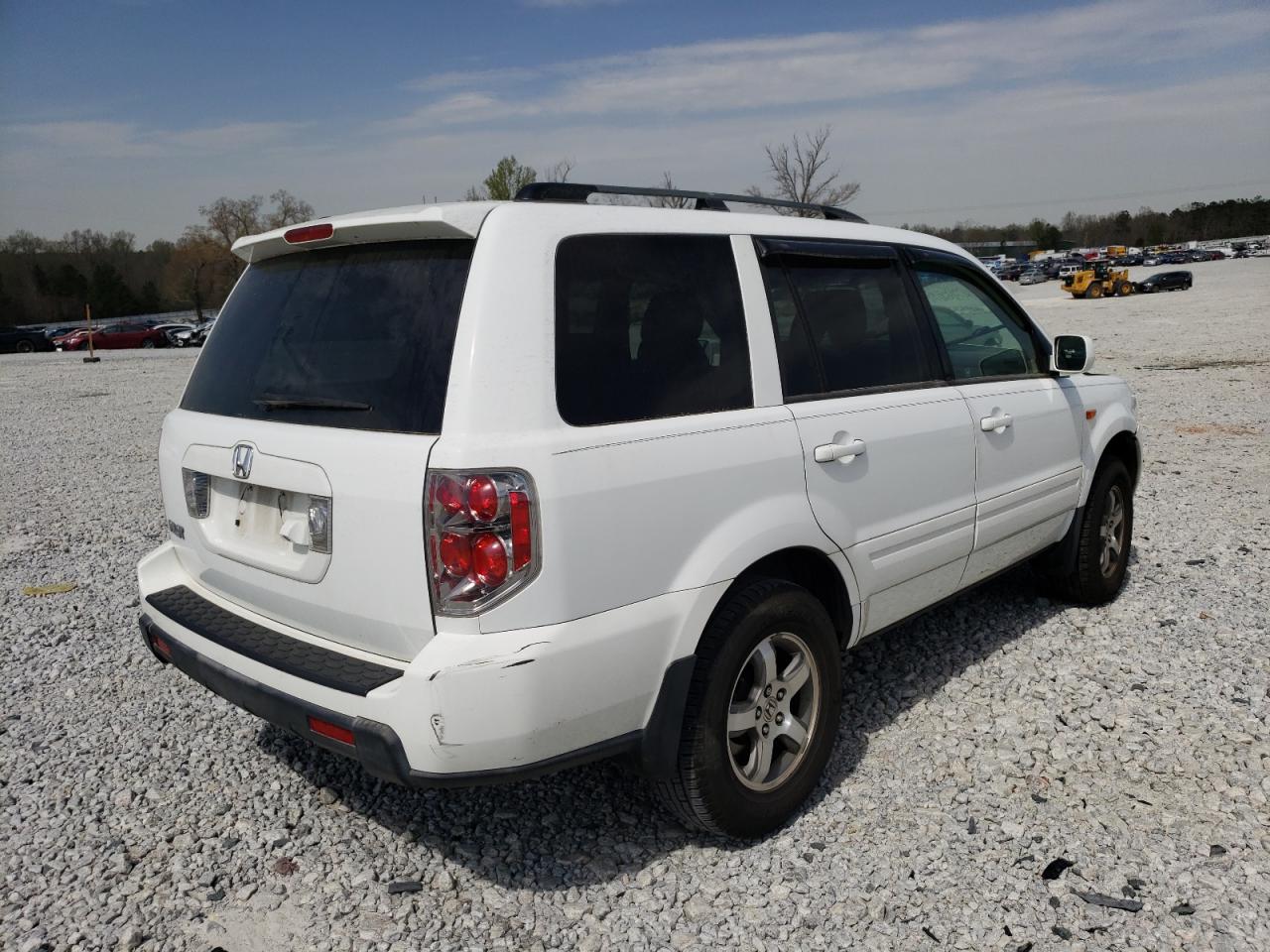 Photo 4 from auction – 2006 HONDA PILOT EX with VIN 5FNYF28756B044178