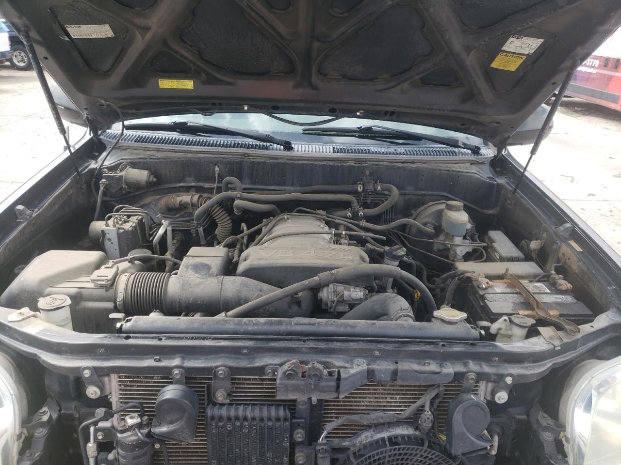 Photo 7 from auction – 2001 TOYOTA SEQUOIA LI with VIN 5TDBT48A51S037936