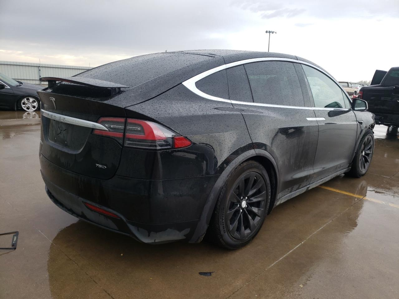 Photo 4 from auction – 2018 TESLA MODEL X with VIN 5YJXCDE26JF113459