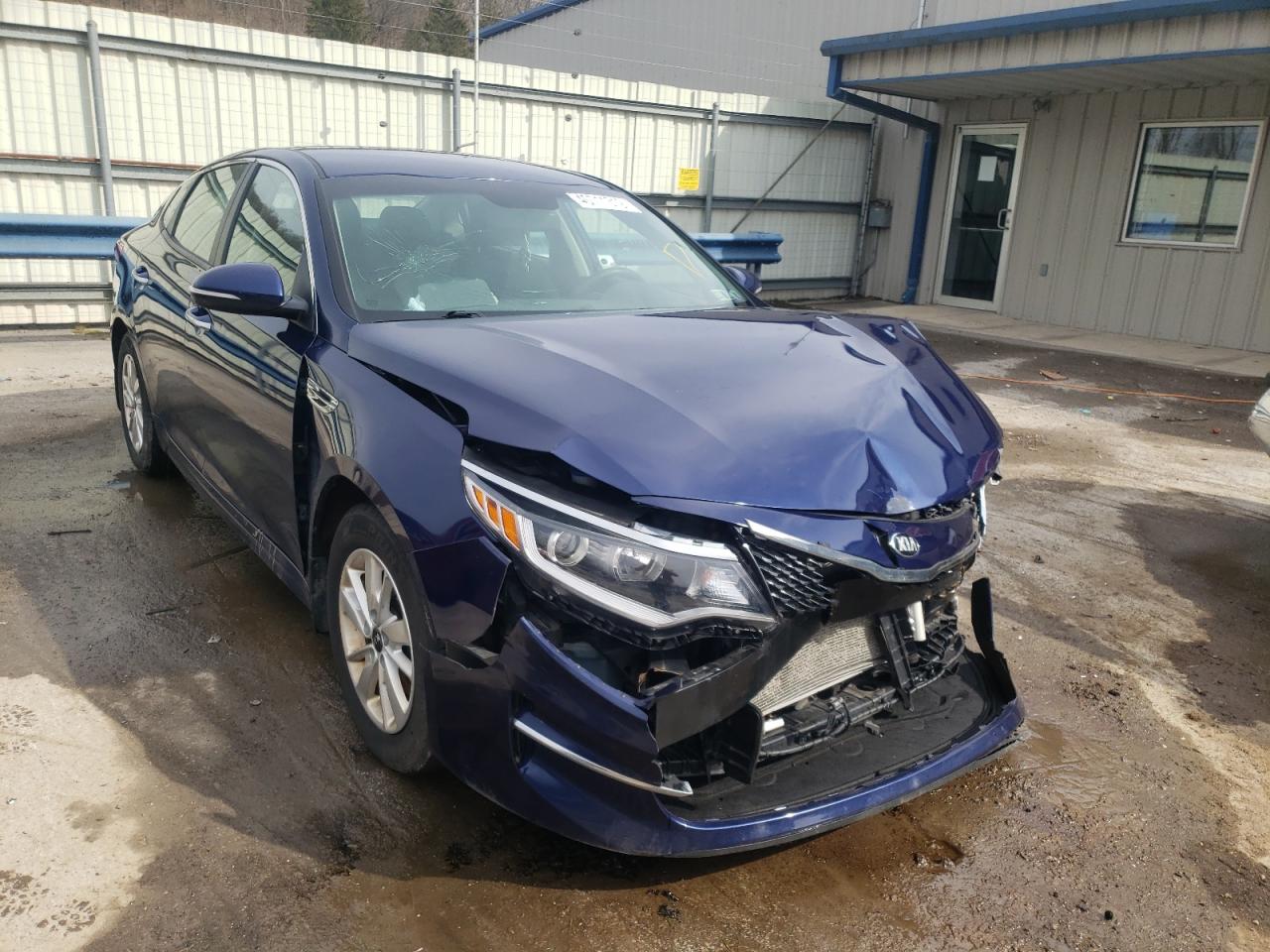 KIA OPTIMA 2018 with VIN 5XXGT4L34JG200771 - Photo from auction
