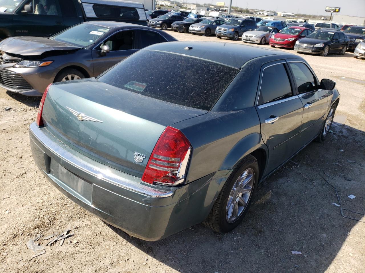 Photo 4 from auction – 2006 CHRYSLER 300C with VIN 2C3KA63H16H463185