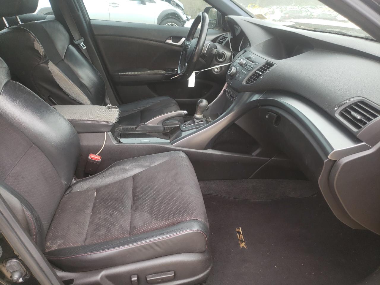 Photo 5 from auction – 2012 ACURA TSX SE with VIN JH4CU2F83CC009772