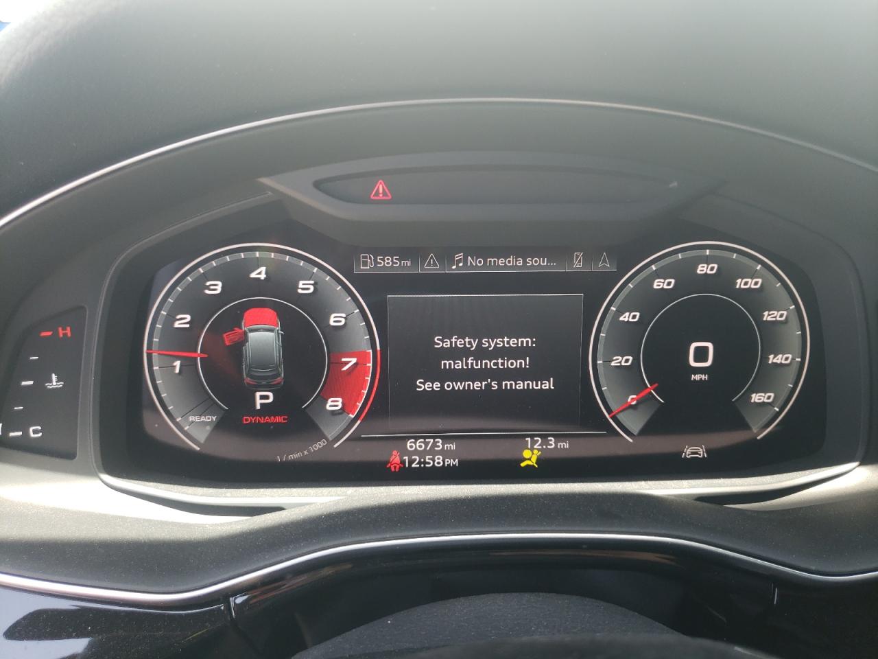 Photo 8 from auction – 2021 AUDI Q7 PREMIUM with VIN WA1AJAF79MD023832