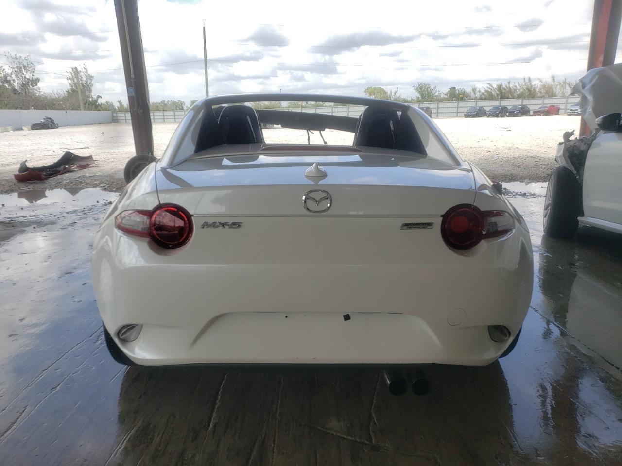 Photo 6 from auction – 2018 MAZDA MX-5 MIATA with VIN JM1NDAM78J0202142