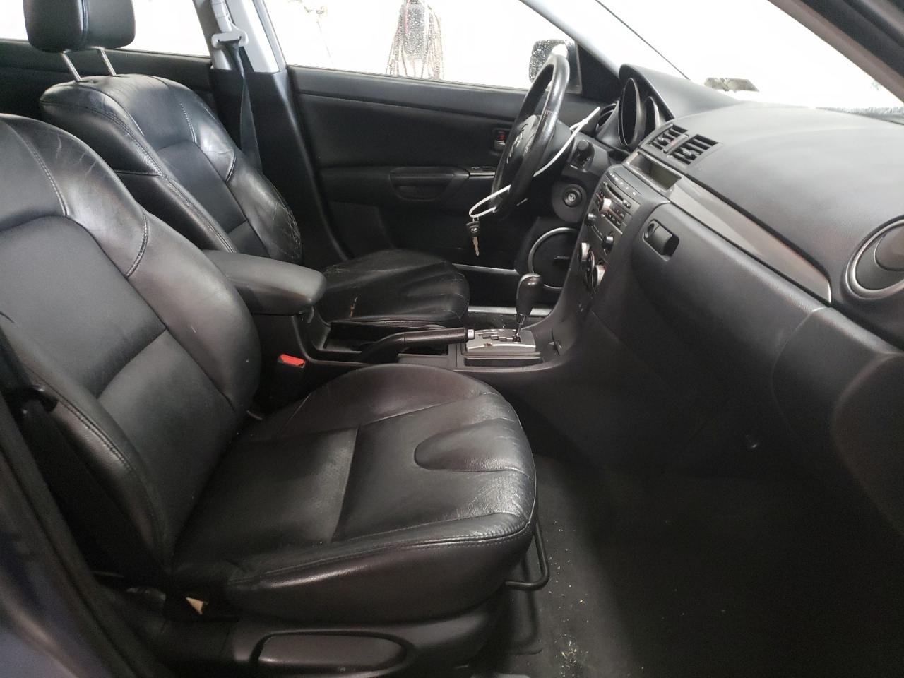 Photo 5 from auction – 2007 MAZDA 3 HATCHBAC with VIN JM1BK343071685792