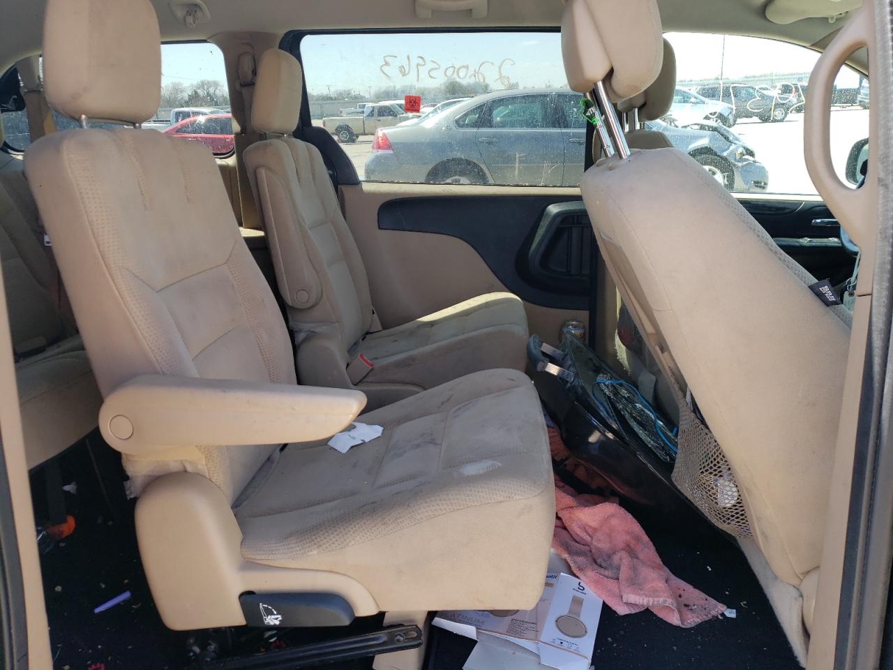 Photo 6 from auction – 2016 DODGE GRAND CARA with VIN 2C4RDGBG3GR355162