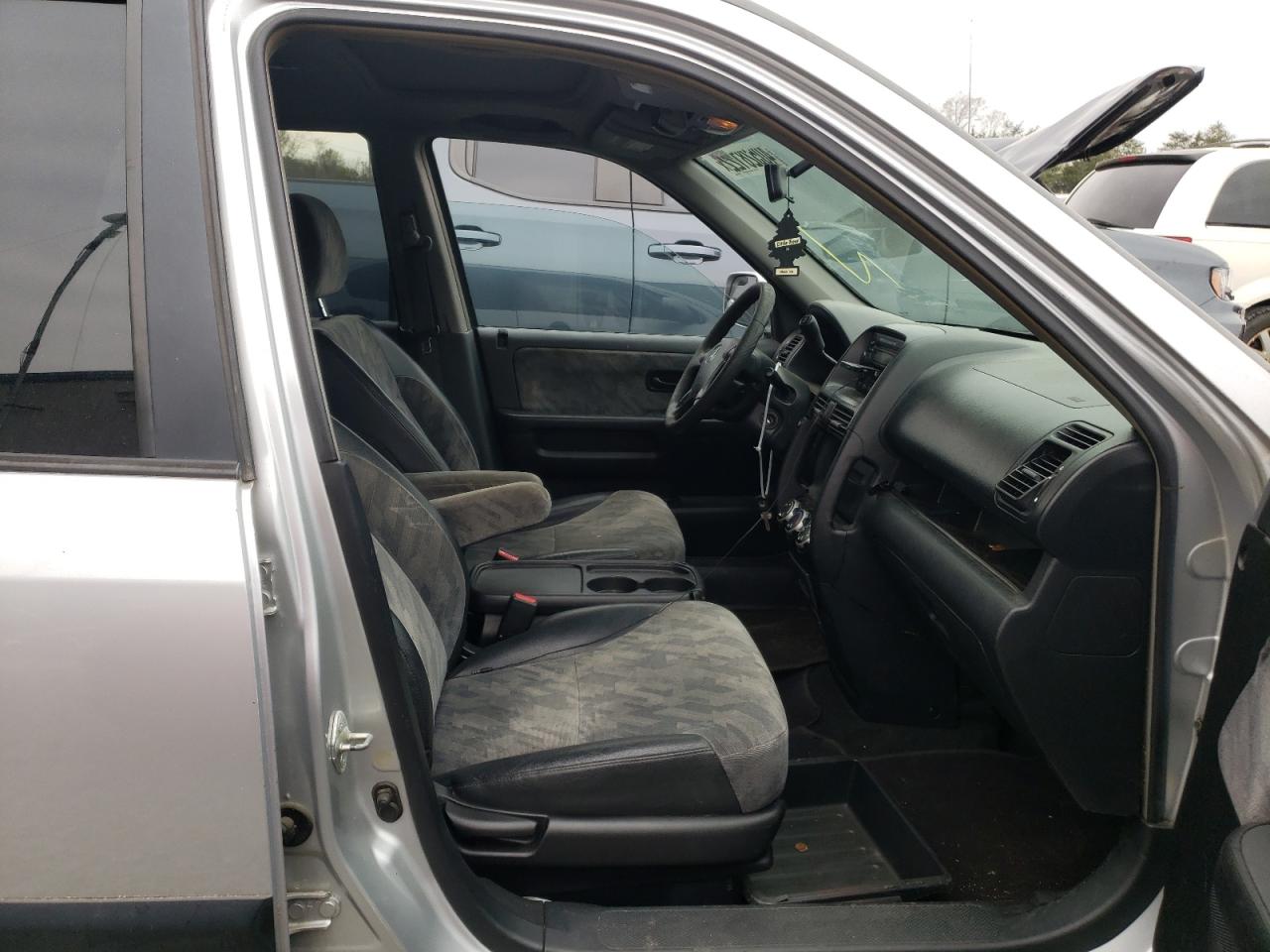 Photo 5 from auction – 2003 HONDA CR-V EX with VIN SHSRD78893U142408