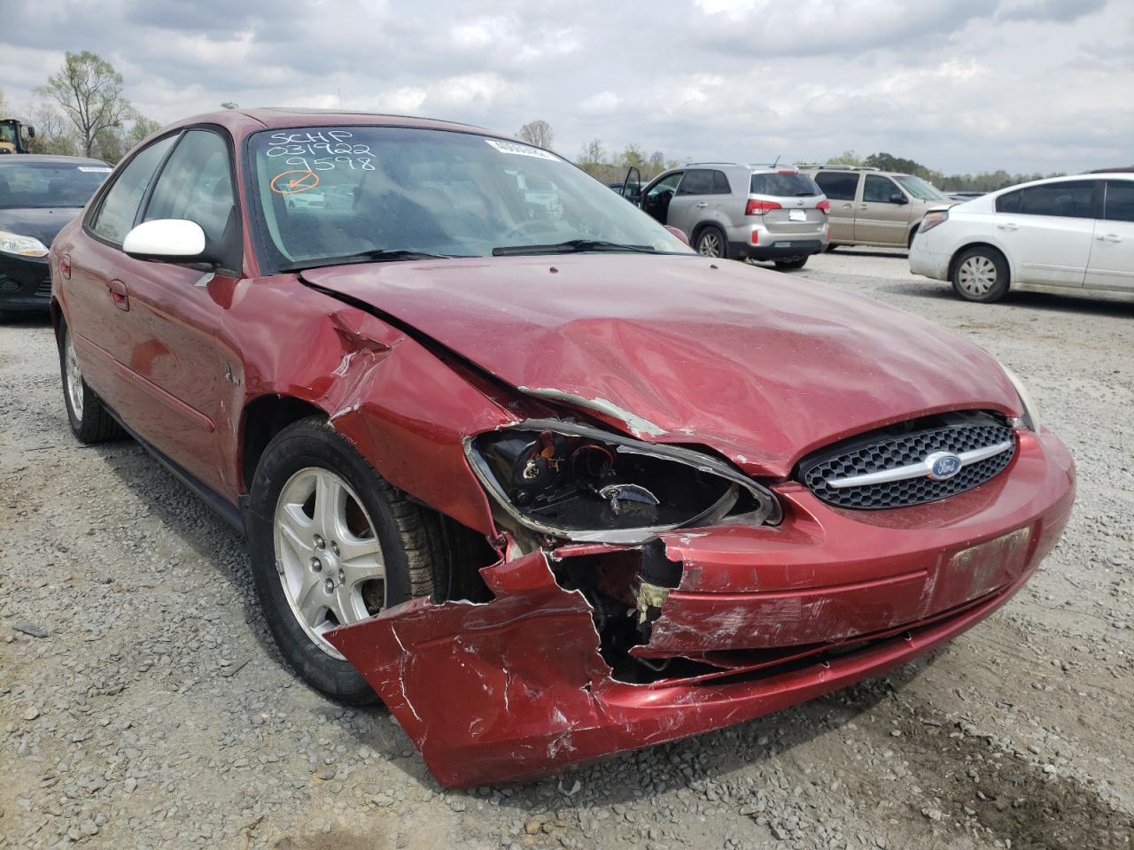 FORD TAURUS SEL 2000 with VIN 1FAFP56S3YG119598 - Photo from auction