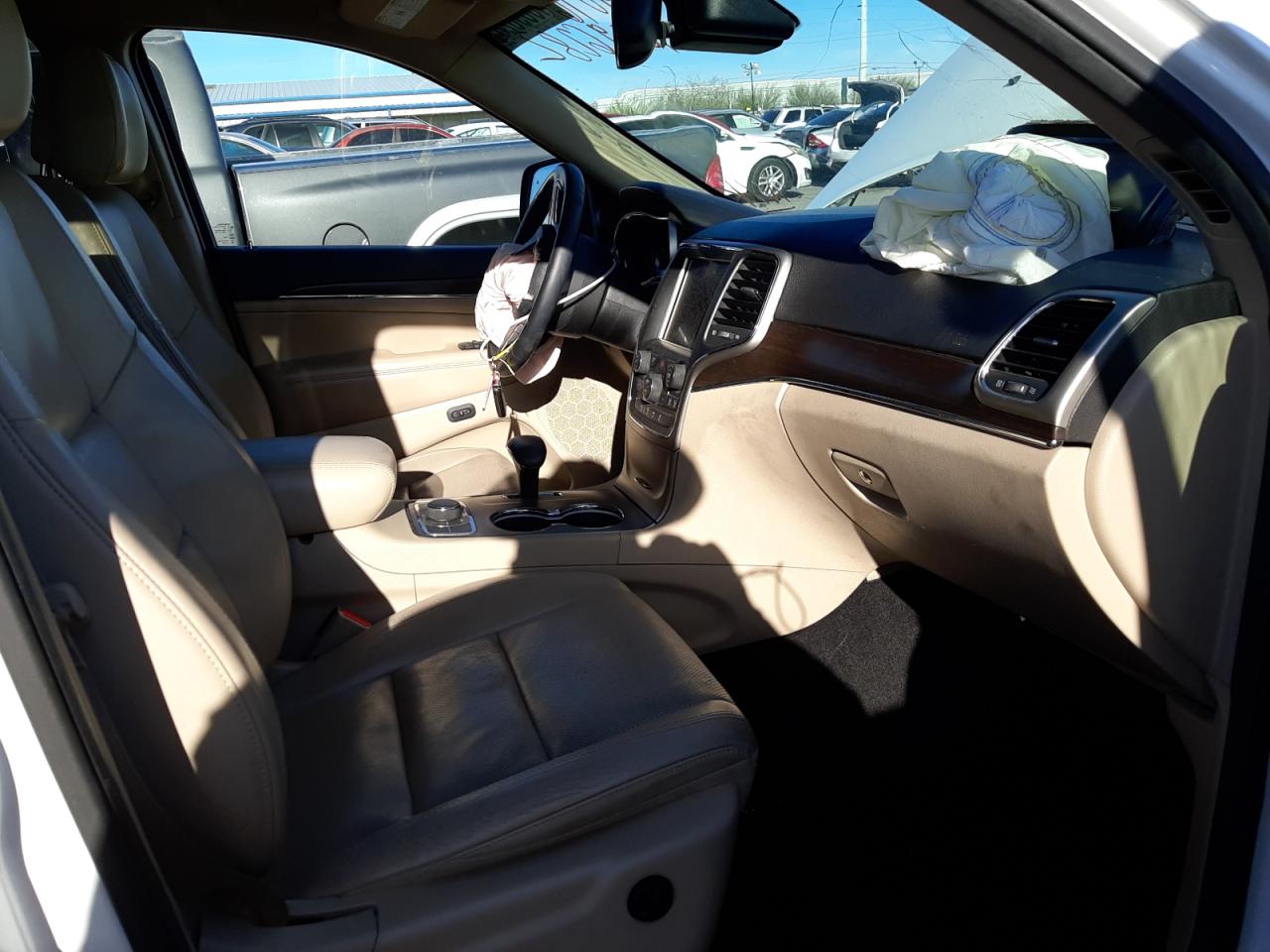Photo 5 from auction – 2014 JEEP GRAND CHER with VIN 1C4RJFBG4EC459118