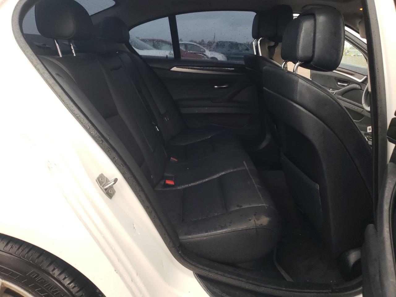 Photo 6 from auction – 2013 BMW 528I with VIN WBAXG5C59DDY32205