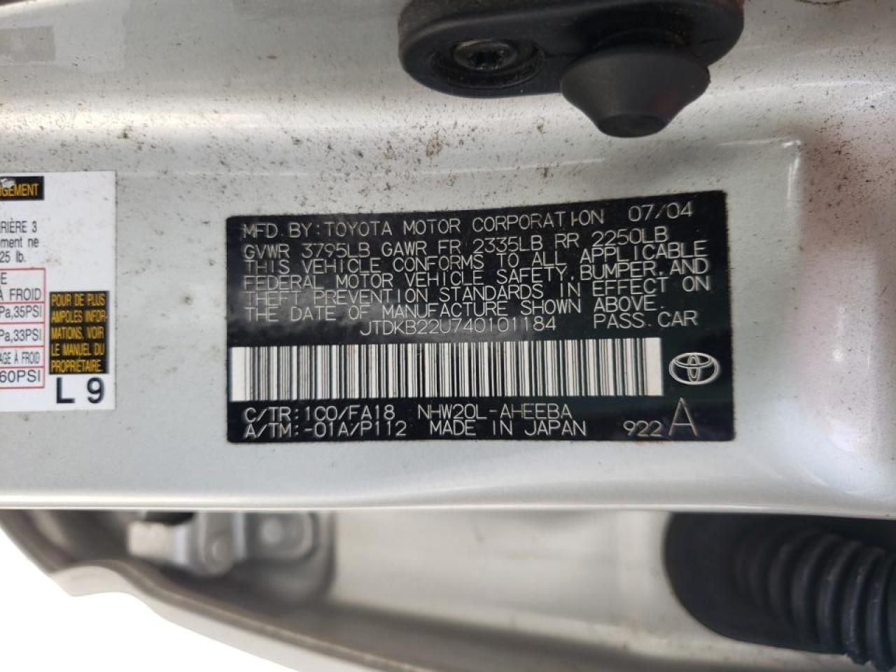 Photo 10 from auction – 2004 TOYOTA PRIUS with VIN JTDKB22U740101184