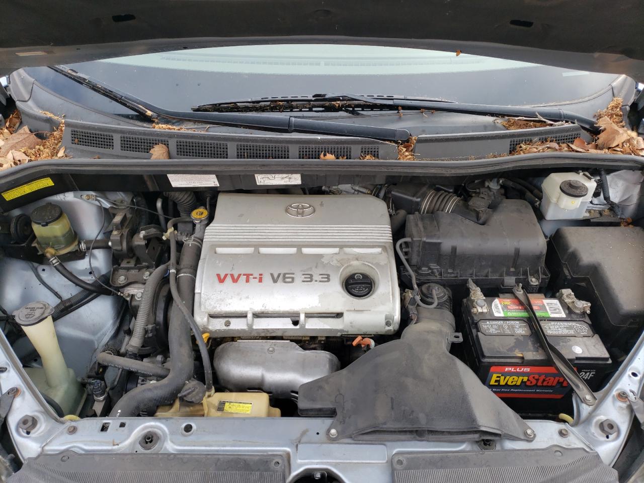 Photo 7 from auction – 2004 TOYOTA SIENNA XLE with VIN 5TDZA22C64S123778