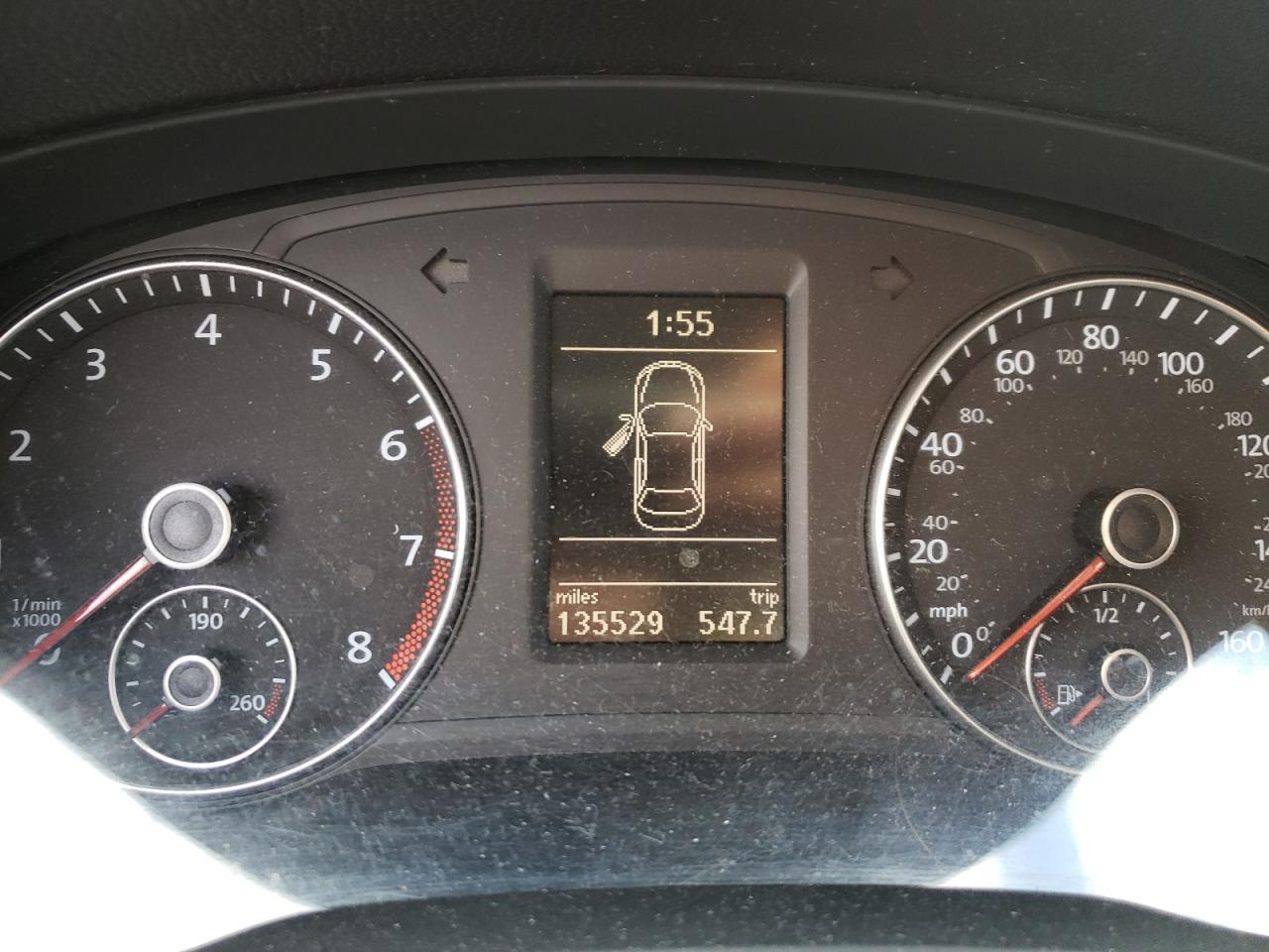 Photo 8 from auction – 2012 VOLKSWAGEN PASSAT SE with VIN 1VWBP7A33CC040367
