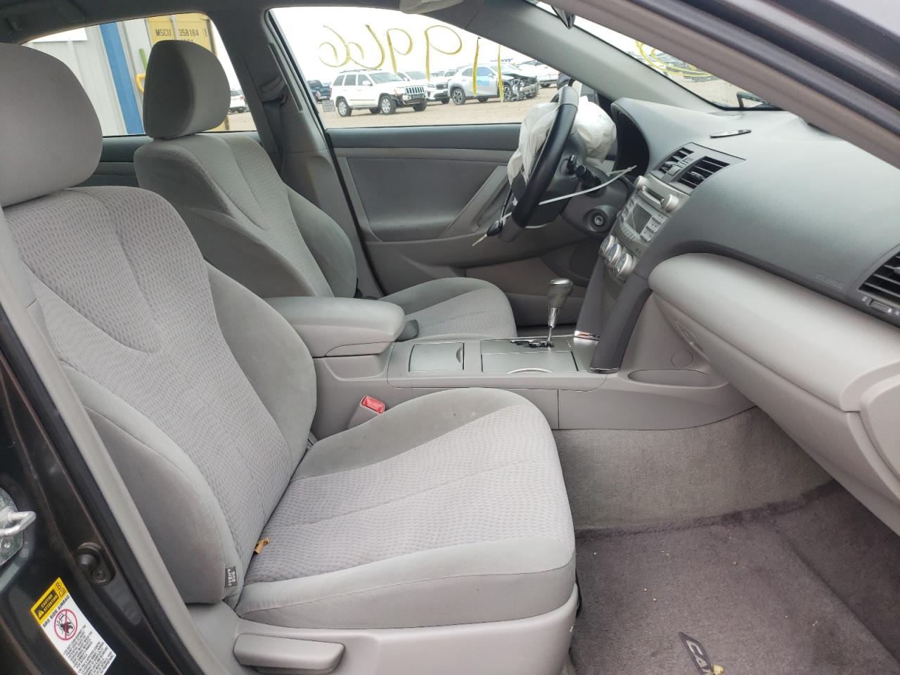 Photo 5 from auction – 2011 TOYOTA CAMRY BASE with VIN 4T1BF3EK4BU164636