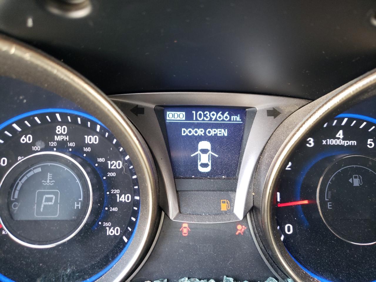 Photo 8 from auction – 2013 HYUNDAI GENESIS CO with VIN KMHHT6KD9DU090188