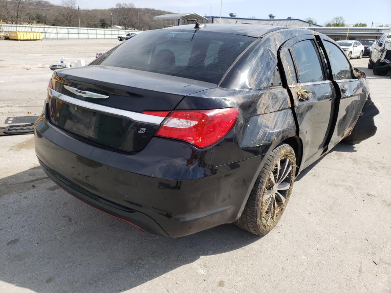 Photo 4 from auction – 2012 CHRYSLER 200 S with VIN 1C3CCBHG6CN174328