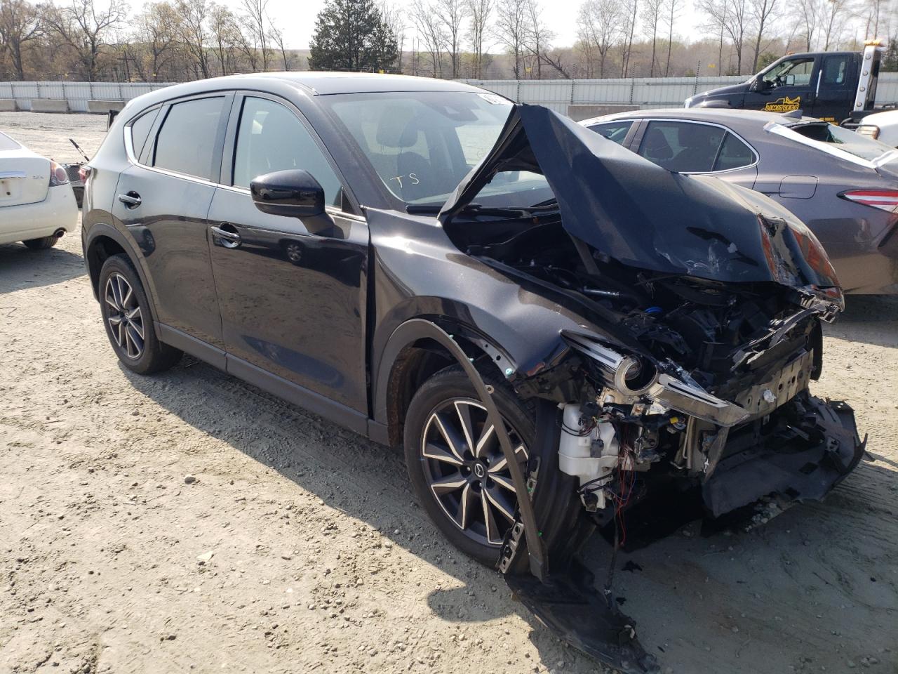 MAZDA CX-5 GRAND 2018 with VIN JM3KFBDM7J0354266 - Photo from auction