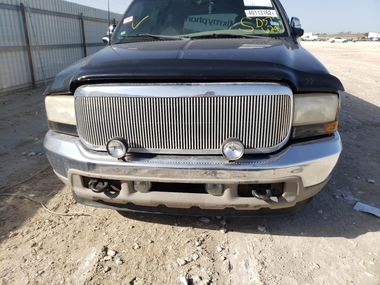 Photo 9 from auction – 2001 FORD EXCURSION with VIN 1FMNU42S91ED57628