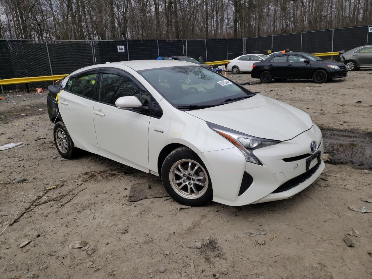 TOYOTA PRIUS 2016 with VIN JTDKARFU4G3501082 - Photo from auction