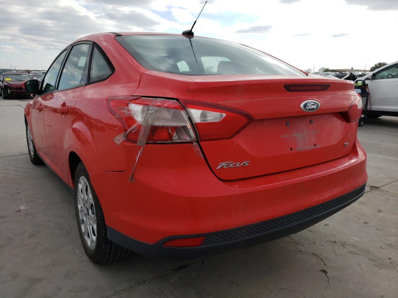 Photo 3 from auction – 2012 FORD FOCUS SE with VIN 1FAHP3F28CL382800