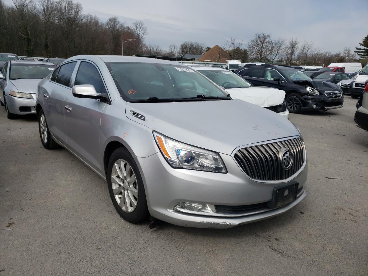 BUICK LACROSSE 2015 with VIN 1G4GA5GR2FF200876 - Photo from auction