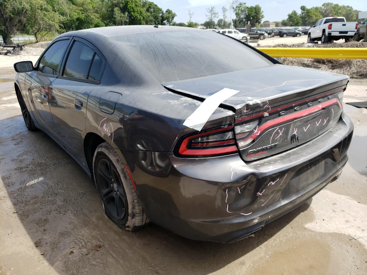 Photo 3 from auction – 2015 DODGE CHARGER SE with VIN 2C3CDXBGXFH777590