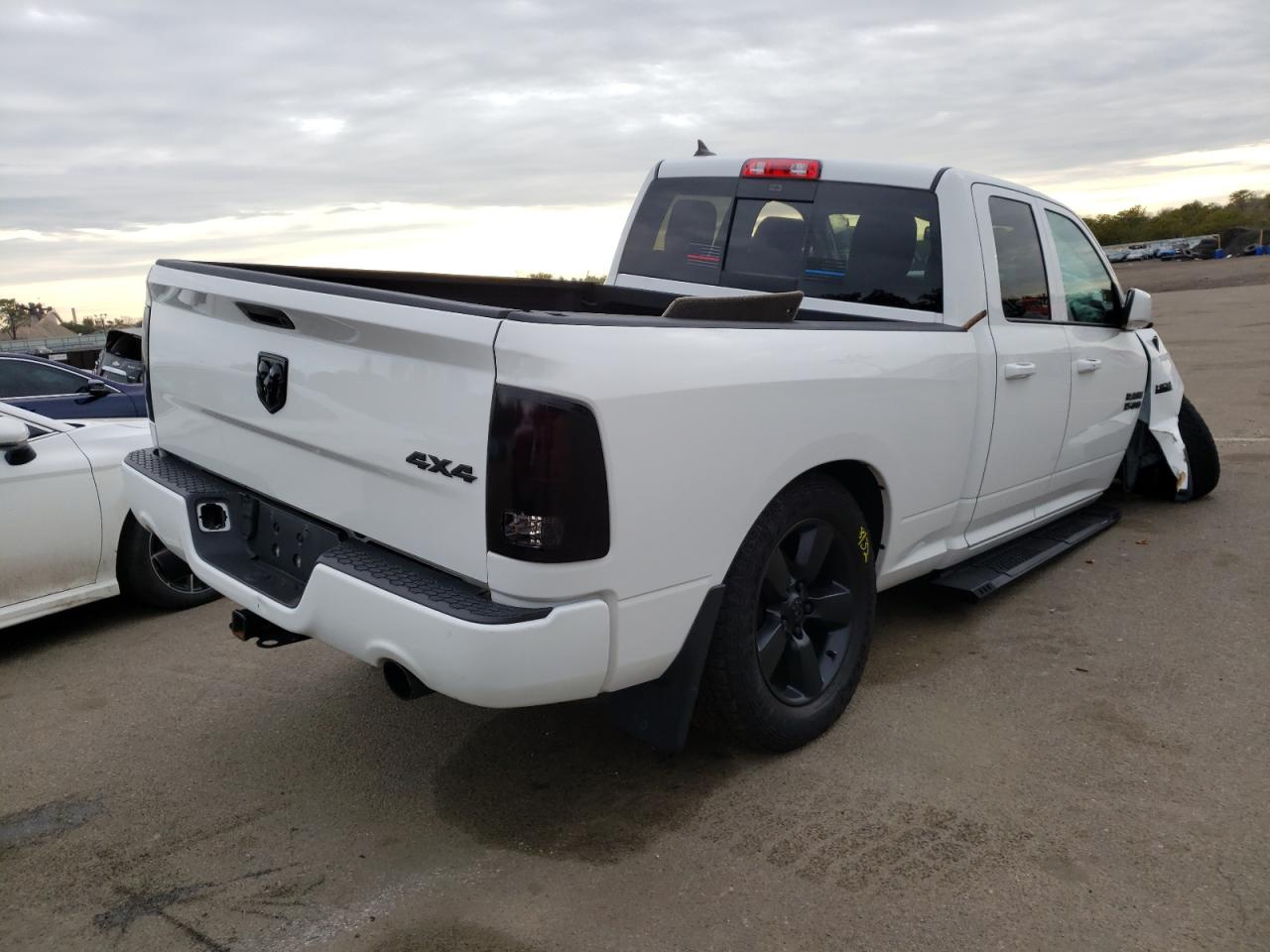 Photo 4 from auction – 2017 RAM 1500 SPORT with VIN 1C6RR7HT9HS504266