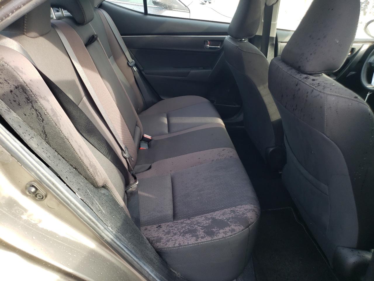 Photo 6 from auction – 2018 TOYOTA COROLLA L with VIN 2T1BURHE9JC017257