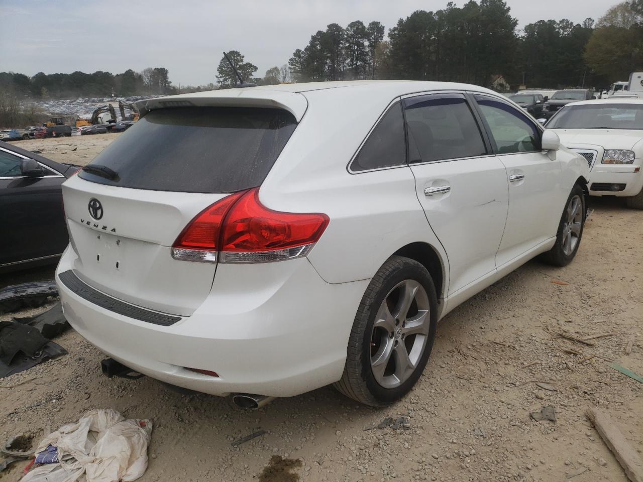 Photo 4 from auction – 2010 TOYOTA VENZA with VIN 4T3ZK3BB5AU023627
