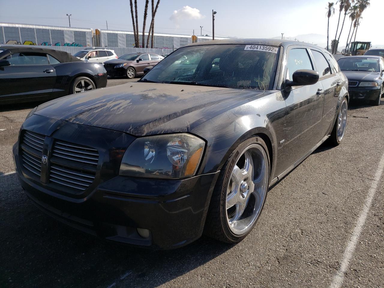 Photo 2 from auction – 2005 DODGE MAGNUM R/T with VIN 2D4GV58225H514960