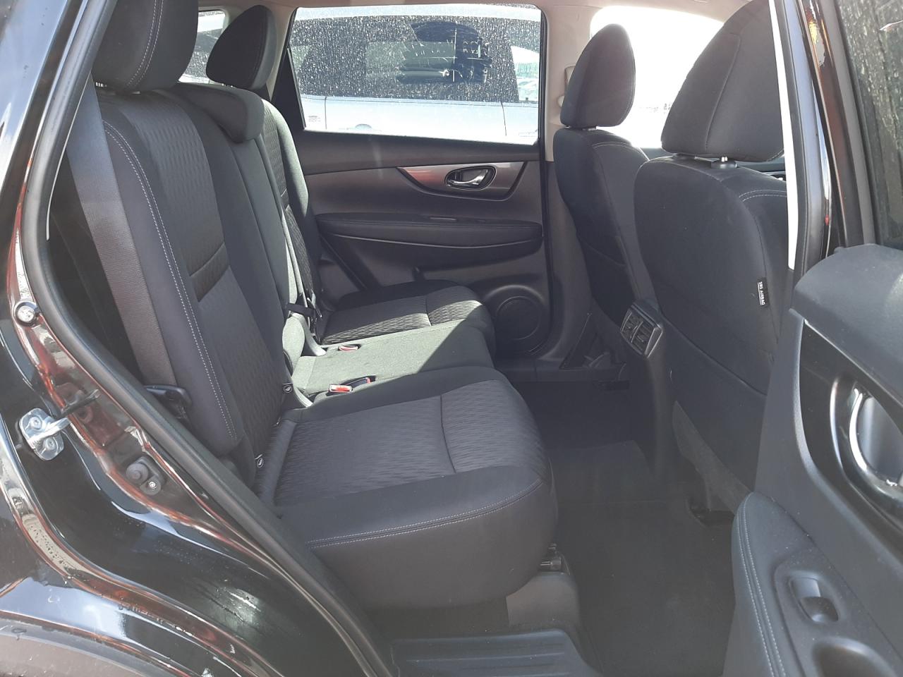 Photo 6 from auction – 2020 NISSAN ROGUE S with VIN KNMAT2MT9LP541183